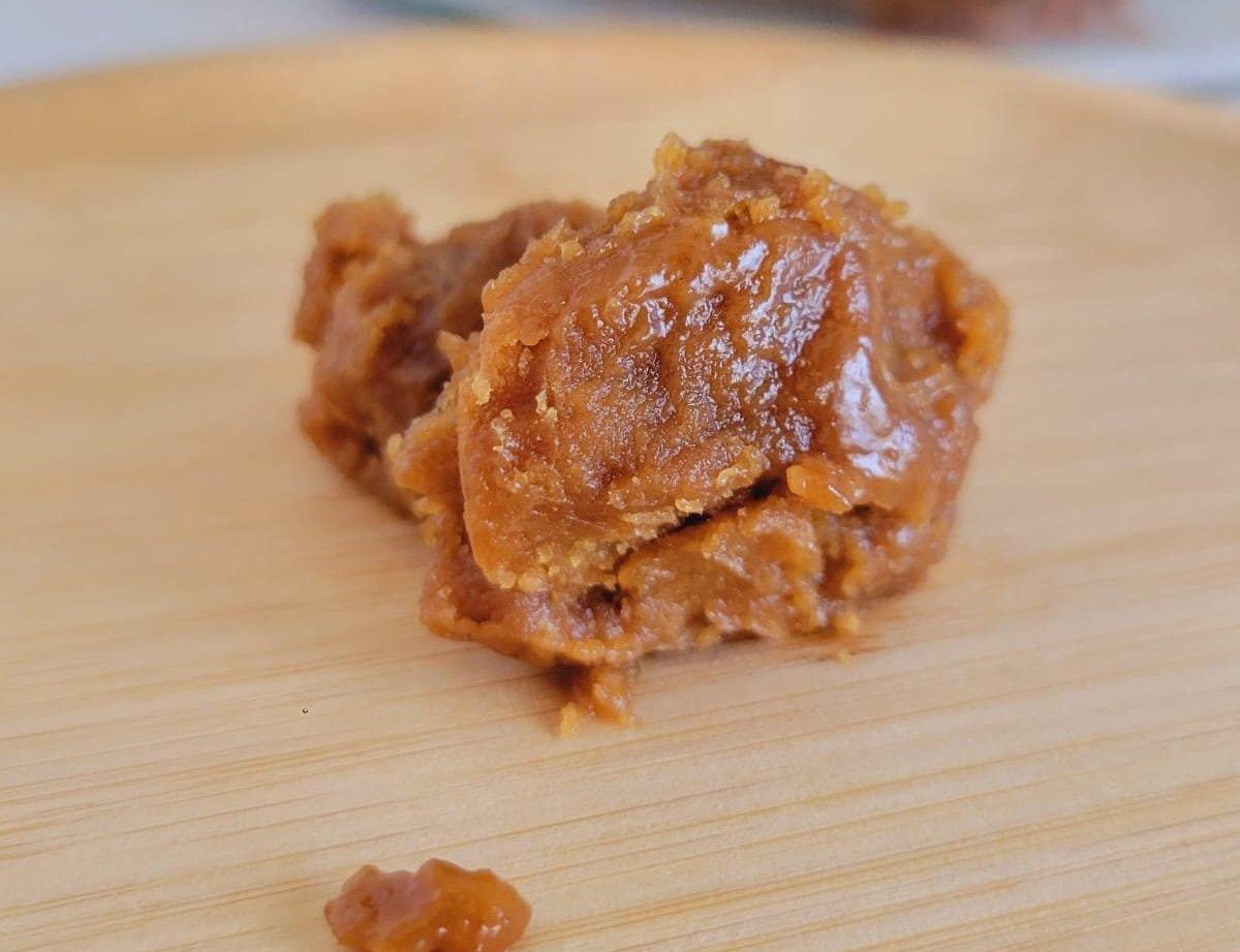 what color is batana oil